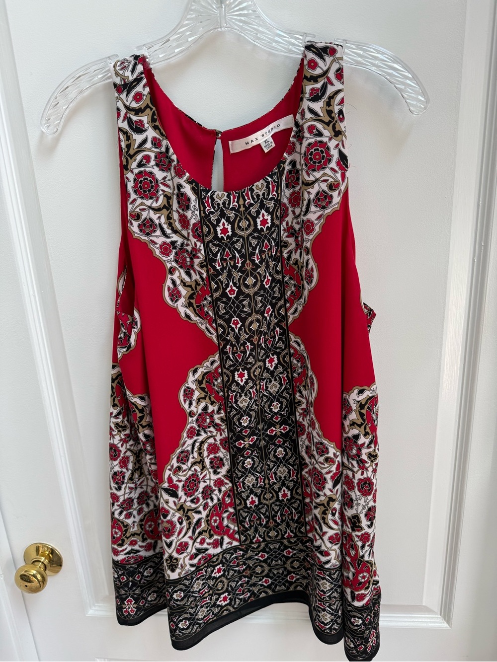 Max Studio XL Sleeveless Top Red
